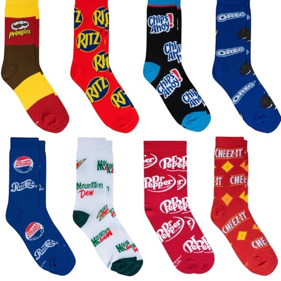 NWT RANDOM MYSTERY SOCK BUNDLE
EACH BUNDLE HAS TEN PAIRS OF
FUN CRAZY SOCKS - Picture 3 of 5